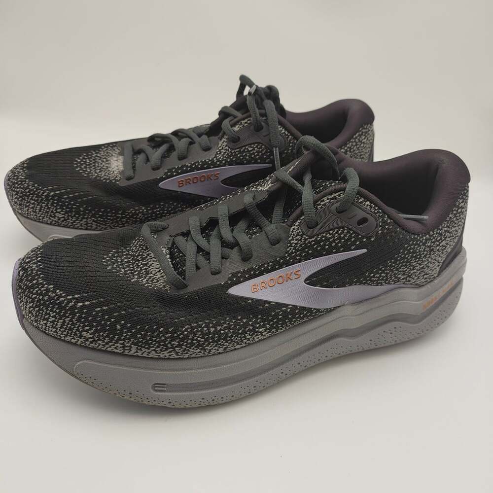 Brooks Ghost Max 2 Women Size 9 Wide D Black Grey Running Shoes 1204201D005
